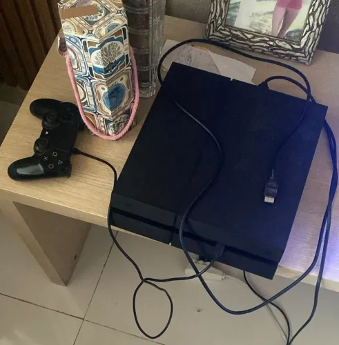 PS4 Fat 500Gb com Jogos