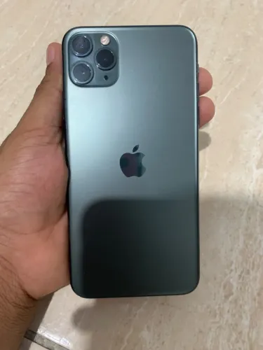 Vende-se IPhone 11 Pro Max ( 256 GB )