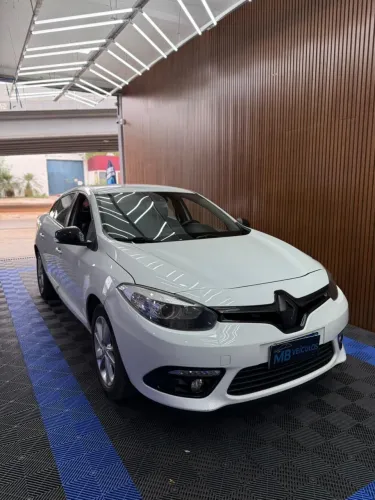 Renault Fluence Sed. Dynamique 2.0 16V Flex Aut. 2015