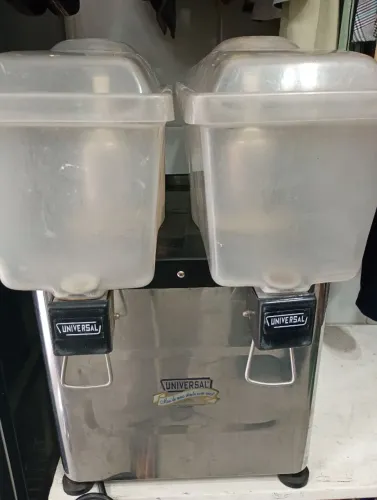 Refresqueira de suco industrial marca: universal