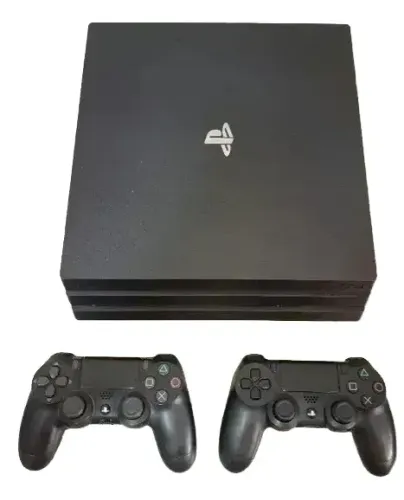 Playstation 4 Pro 1Tb + 2 controles