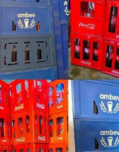 Promoção imperdível, grade coca 2l retornável e grade d cerveja por apena 10,00