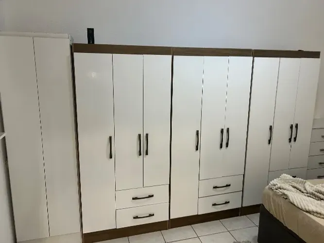 Guarda Roupas