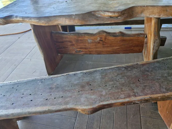 Mesa de 2 mt por 80 para área gourmet usada