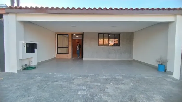 Casa com 3 Dormitórios Condomínio Parque dos Príncipes Vila Olímpia -SP