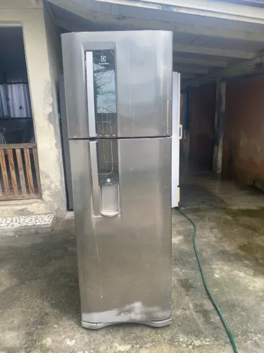 Geladeira Frost free Electrolux