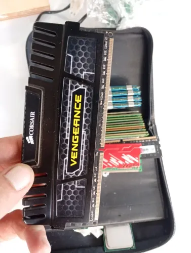 Memória ddr3 8GB 1600mhz Corsair