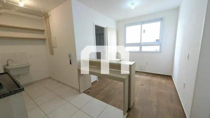Apartamento para locação Mobiliado, 2 quartos, cozinha, sala 2 ambientes com sacada