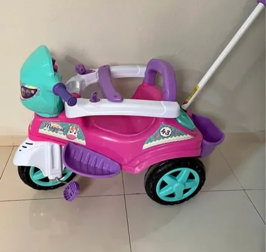 Vendo triciclo infantil