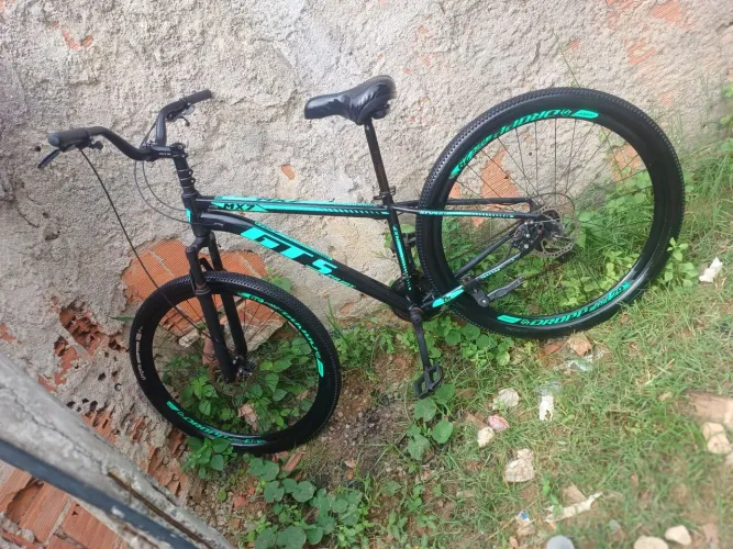 Vendo bicicleta aro 29 quadro 15