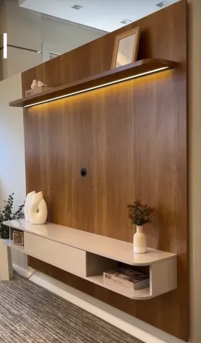 Painel Para Tv de 65? Com Led Novo