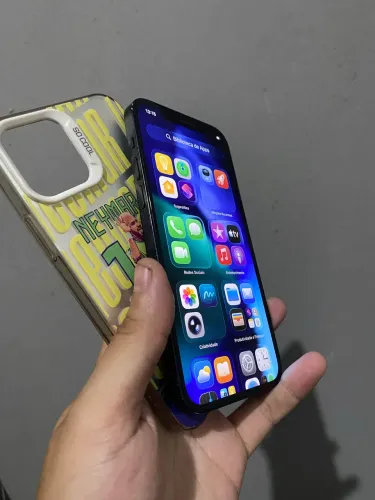 iPhone 12