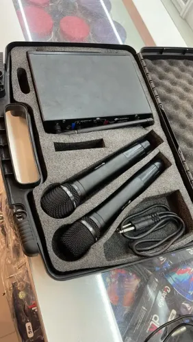 Microfone sem fio duplo Kadosh K502M UHF PLL