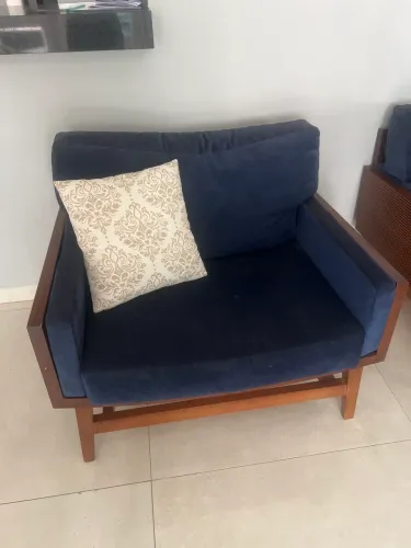 Poltronas madeira maciça valor anunciado por unidade!