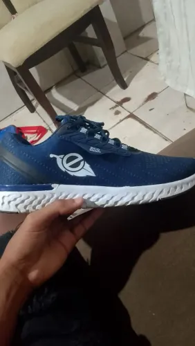Vendo tênis da eco Beach ou faço jogo