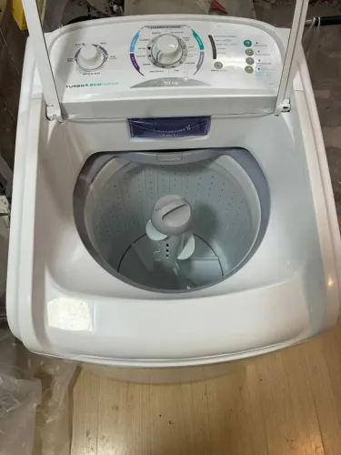 Máquina de lavar roupa 