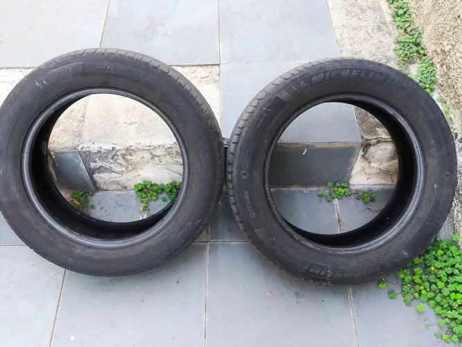Par Pneus Michelin 185/60/15
