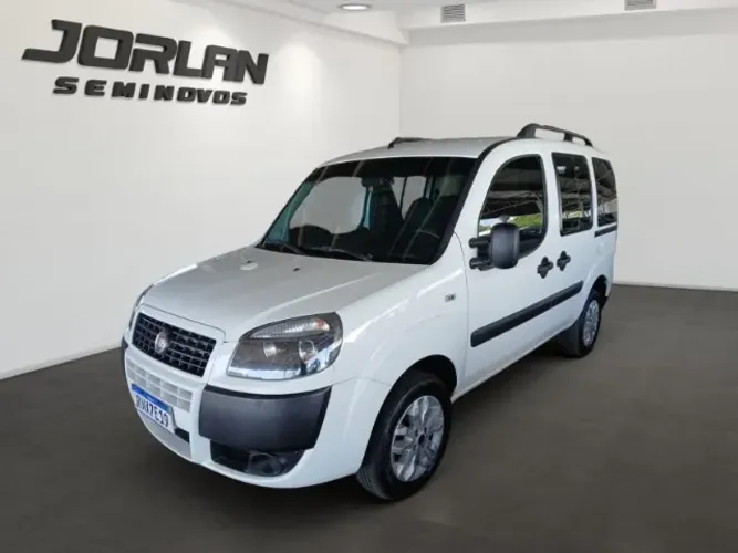 Fiat Doblo Essence 1.8 Flex 16V 5P 2021