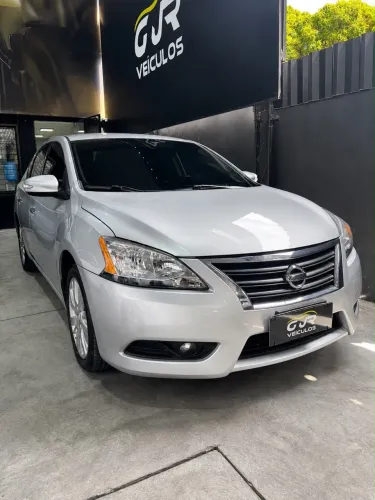 Nissan Sentra SL 2.0/ 2.0 Flex Fuel 16V Aut. 2015