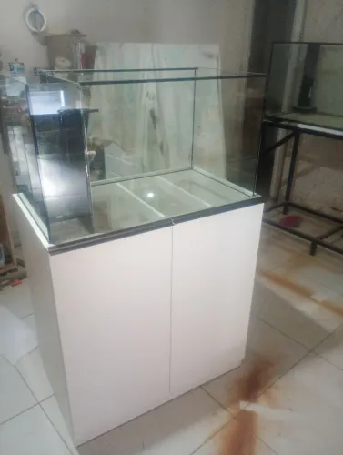 Aquário com móvel mdf tudo novo