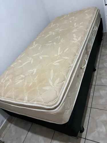 Cama box