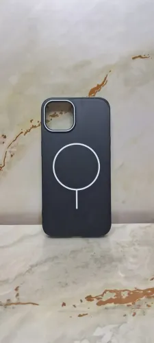 Case iPhone MagSafe Silicone Metalizado com Proteção de Câmera