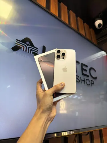 IPHONE 16 PRO MAX 256GB (SEMI-NOVO)