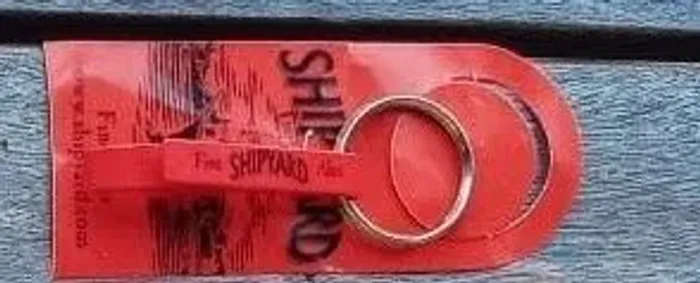 Abridor multi chaveiro Cervejaria Shipyard oficial importado USA metal embalagem original