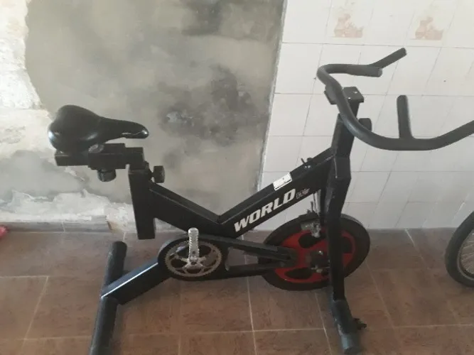 Vendo Bicicleta Spinning World