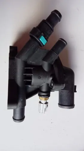 carcaça da valvula termostatica com válvula + sensor temperatura Ford ka 1.0 3 cil