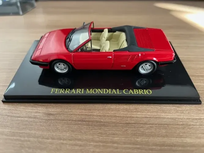 Ferrari Collection - Ferrari Mondial Cabrio (Sem Acrílico)