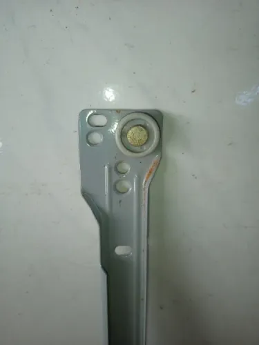 Trilho/corrediça para gavetas