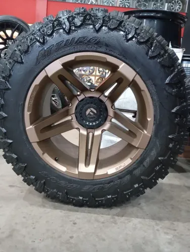 Roda Fuel original 40x14.5R22 6x139 troller