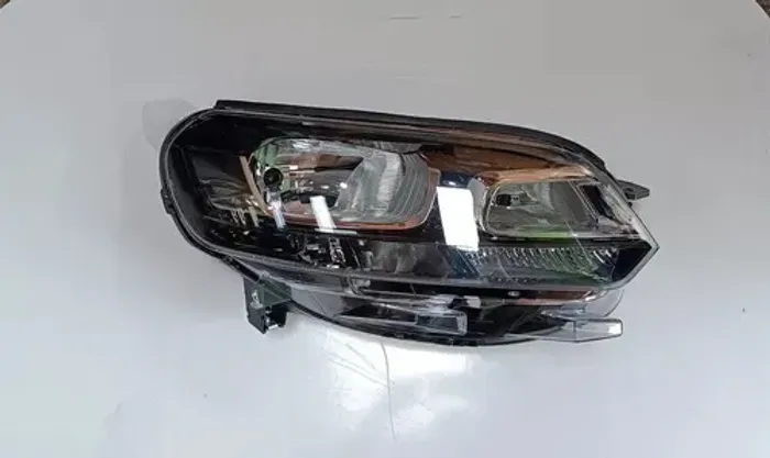 Farol Ld Expert/scudo Marca Tyc