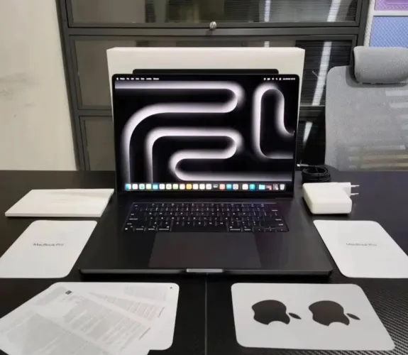 MacBook Pro M3 Max 16.2 2023 48GB/ 1TB SSD