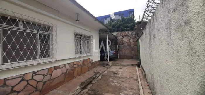Casa à venda, 3 quartos, 1 suíte, 2 vagas, Nova Suíssa - Belo Horizonte/MG