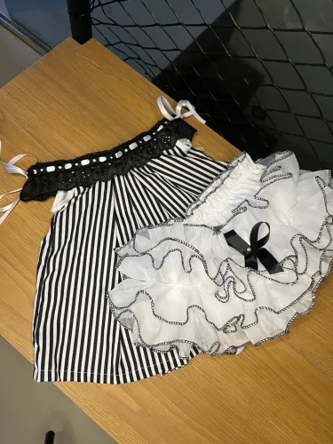 Conjunto bebês calcinha bunda rica e blusinha Infantil Elegante