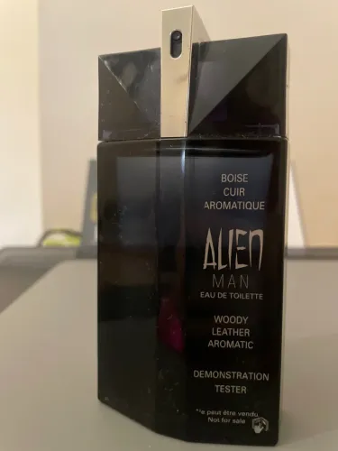 Perfume Alien Man Eau de Toilette tst