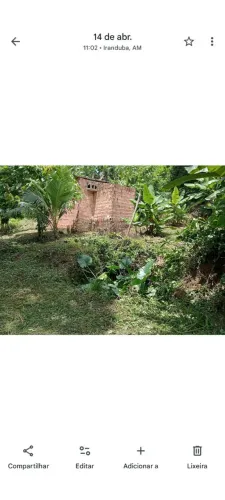 Vendo está casa no Iranduba terreno grande.