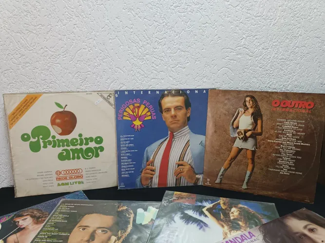 Lote 7 Discos de novela