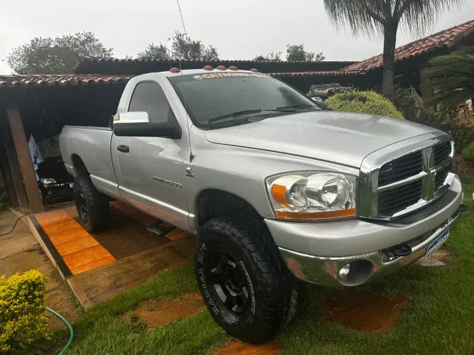 Dodge ram 2500 cabine simples