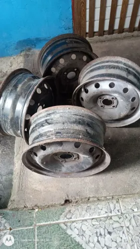 Rodas de ferro 4 furos  para Carros