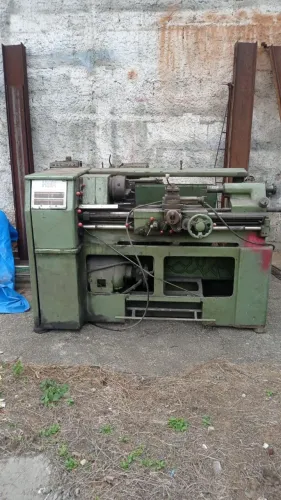 Torno Mecânico HBX 360X750 mm (Maquina vendida no estado em que se encontra)