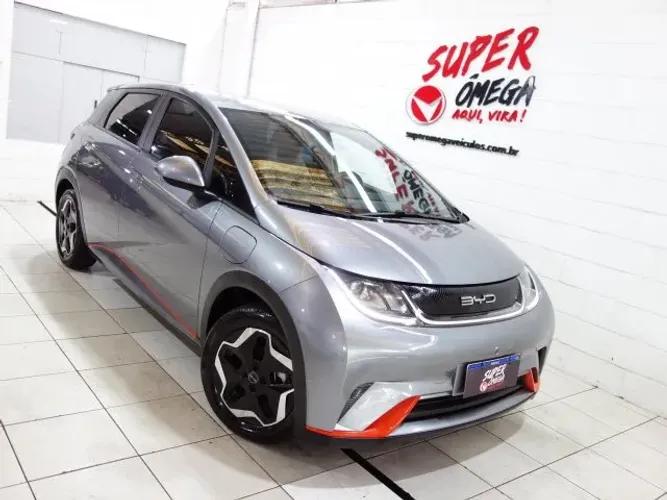 BYD Dolphin EV (eltétrico) 2024