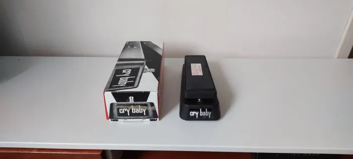 Cry Baby Wah Pedal - Original Dunlop