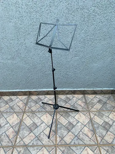 Estante Partitura Profissional Com Regulagem Compacto