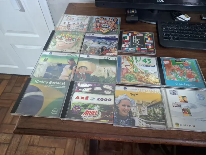 CDs variados valor unitario