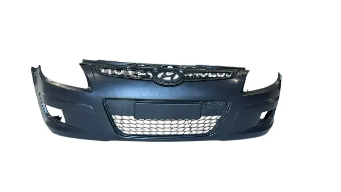Parachoque Hyundai i30 com grande 