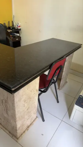 Mesa Escritório em L - Mármore