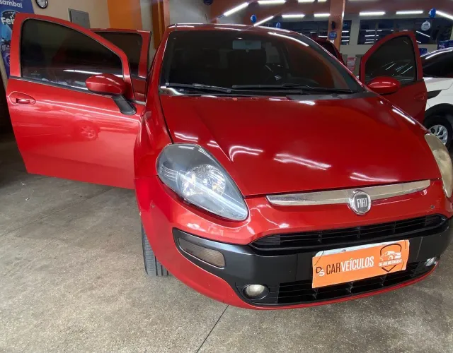 Fiat Punto Attractive 1.4 Fire Flex 8V 5P 2015